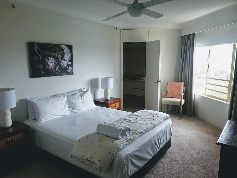 Contessa Holiday Apartments Gold Coast Exterior photo